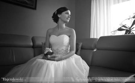 aik102