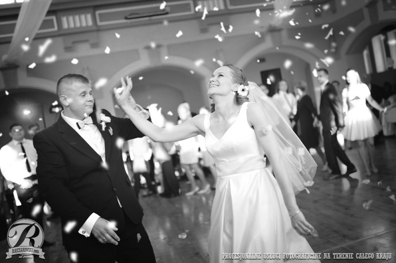 rt049
